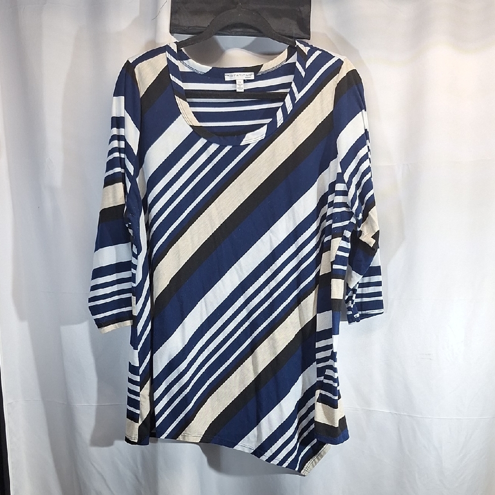 Notations Asymmetrical Blue and White 3/4 Sleeve Tunic